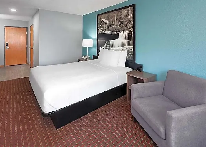 Hotel Mchenry Inn *