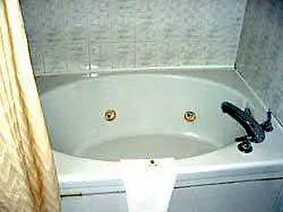 Mchenry Inn Hotel